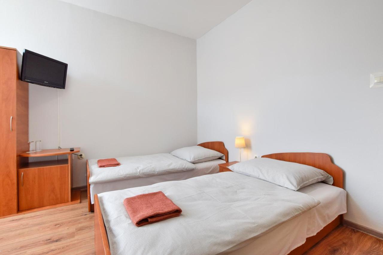 Hotel Stary Ratusz Kostomloty Dış mekan fotoğraf