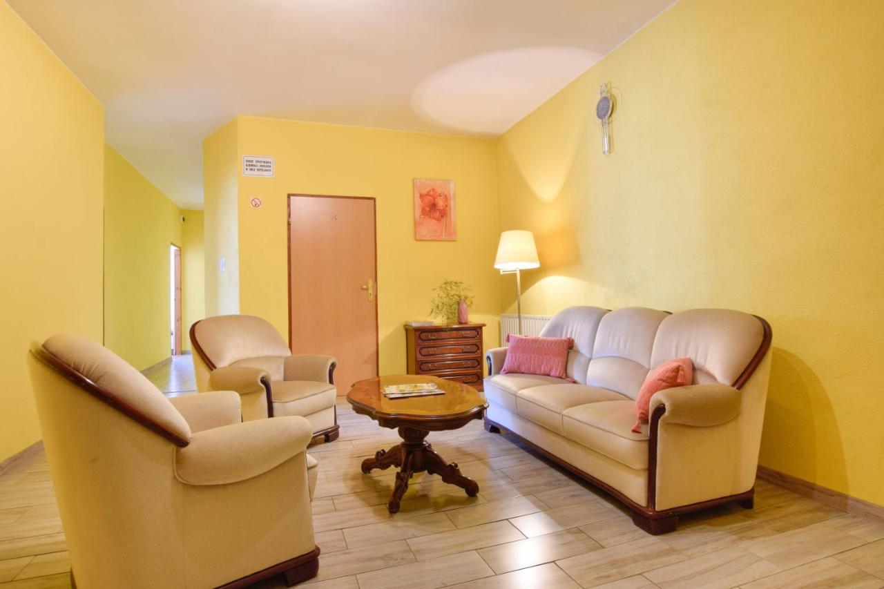 Hotel Stary Ratusz Kostomloty Dış mekan fotoğraf
