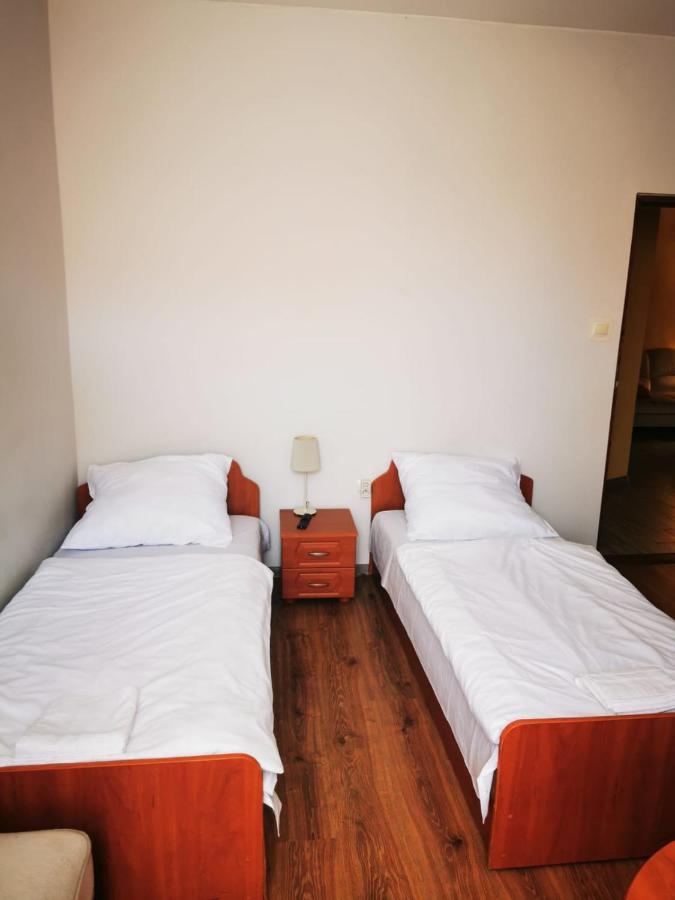 Hotel Stary Ratusz Kostomloty Dış mekan fotoğraf