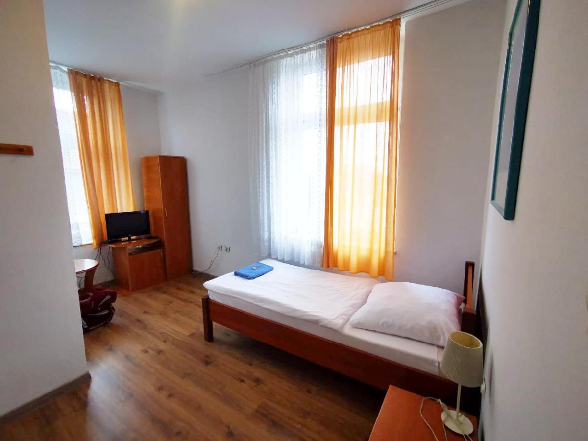 Hotel Stary Ratusz Kostomloty Dış mekan fotoğraf